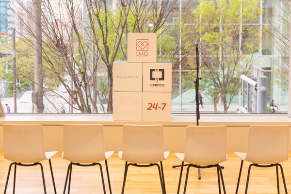 19新卒が入社式で座る椅子