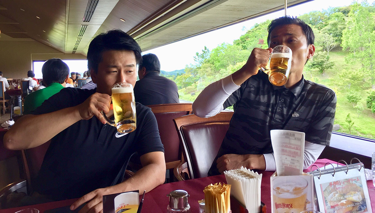 タム・長谷川 ビール